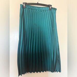 Nine West Emerald Pleated Midi Skirt
